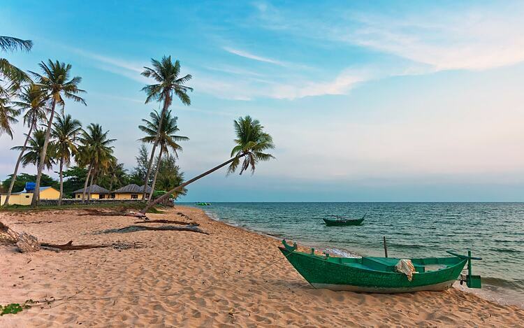 Việt Nam có thể mở cửa hoàn toàn với khách quốc tế từ tháng 6-2022